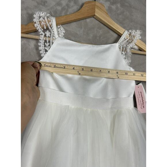 NWT DAVIDS BRIDAL Crochet Cap Sleeve Ivory Tulle Flower Girls Dress Size 5 - Picture 3 of 12